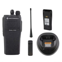 MOTOROLA PORTATIF CP200 VHF
